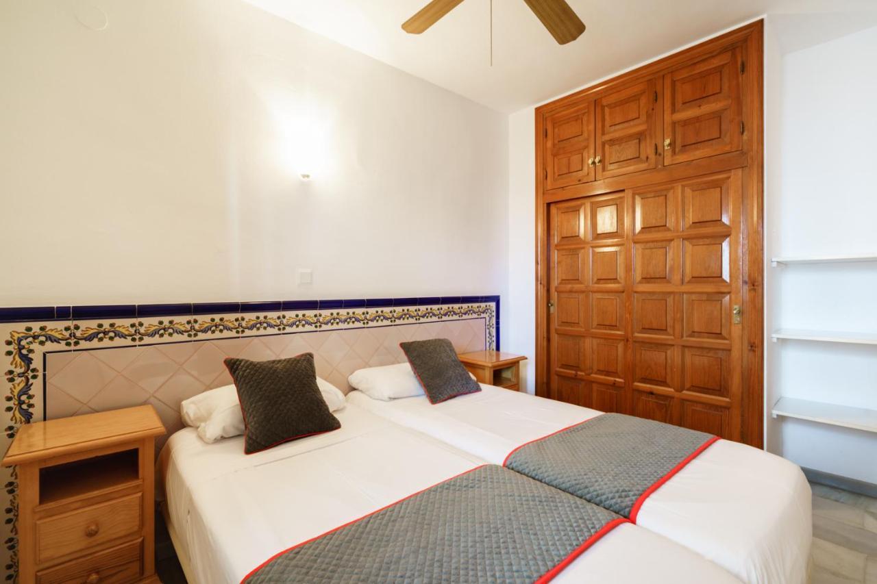 Apartamentos Pepe Mesa Nerja Extérieur photo