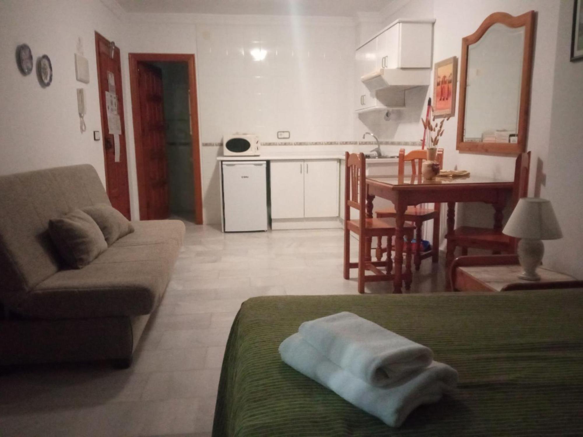 Apartamentos Pepe Mesa Nerja Extérieur photo